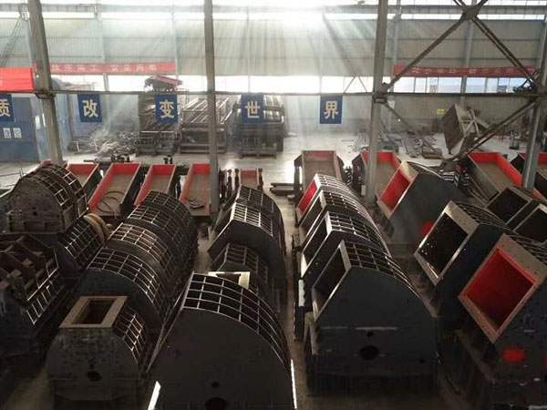 河北怎樣選購移動破碎機建筑垃圾