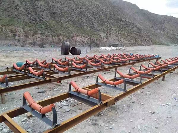 顎式移動式破碎機(jī)和鄂式破碎機(jī)價格